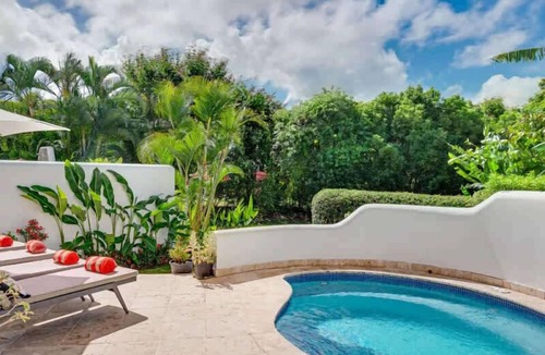 Mount Standfast House | Summer House A20 2BR