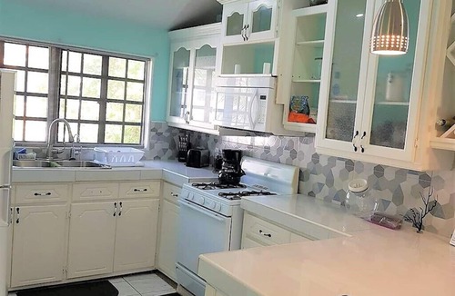 Babbs House | Sun and Moon Shine