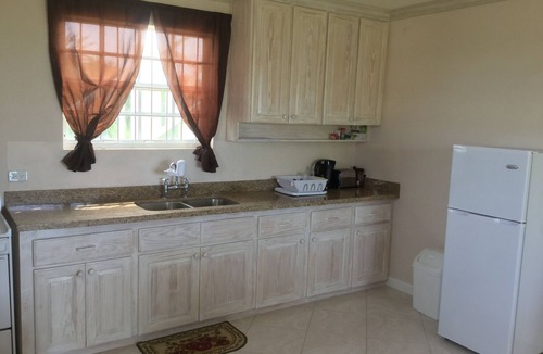 Trents Apartment | Sunset Point Apartment 2