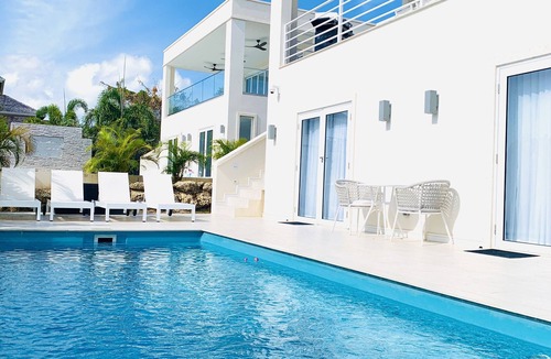 Westmoreland Villa | Temporarily closed. Book Providence Estate