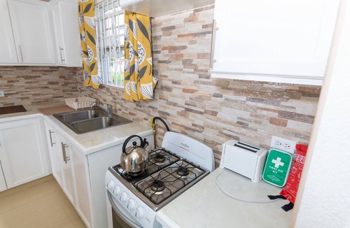 West Coast Cottage | THE Cottage, Saint Davids, Christ Church, Barbados