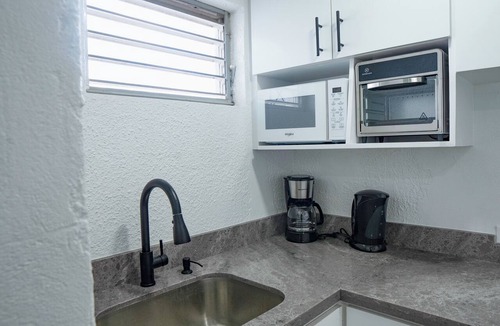 Worthing Apartment | The Little Rockley Getaway!