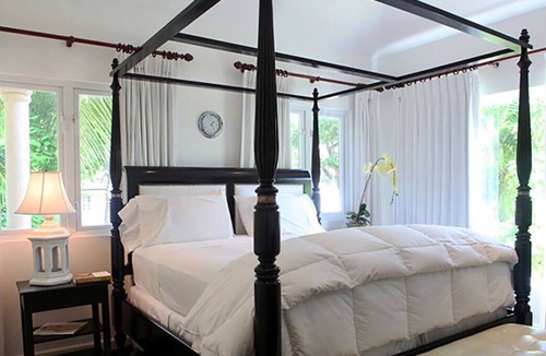 Sunset Crest Villa | Three Bedroom Luxury Condo