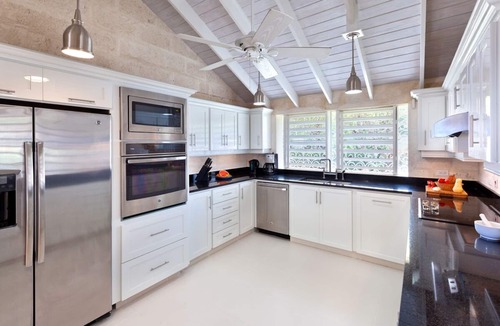 Gibbs Bay Villa | Tropical Oasis with Pool Near Beach - Todmorden