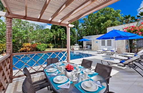 Gibbs Bay Villa | Tropical Oasis with Pool Near Beach - Todmorden