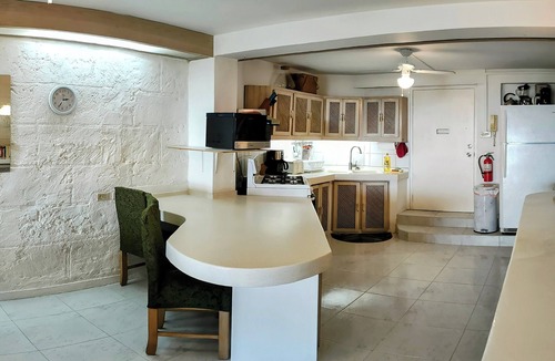 Bayville Apartment | Twin Palm, on the Beach, Garden Apartment