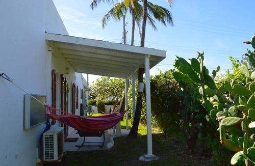 Silver Sands Apartment | Two Palms Apartment - Only 80 meters from the ocean!