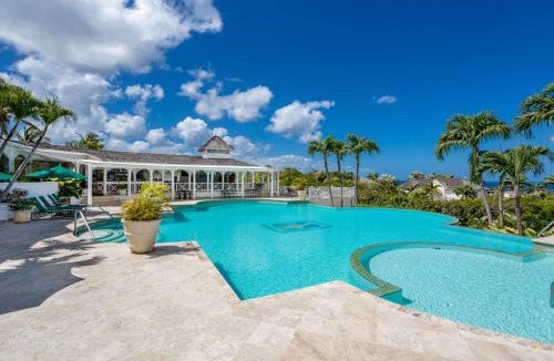 Mount Standfast Villa | Villa 122 Sugar Hill Estate, pools, tennis, gym, 5 mins to beach