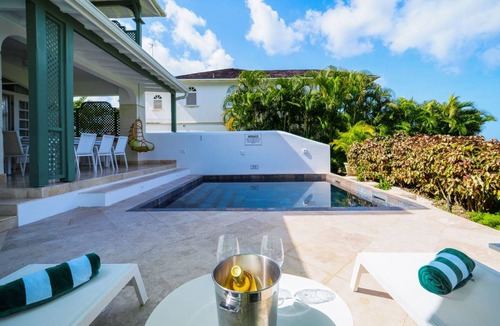 Mount Standfast Villa | Villa ∙ 3 bedrooms ∙ 6 guests