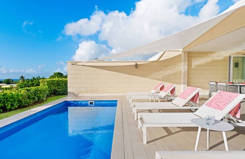 Merlin Bay Villa | Villa ∙ 3 bedrooms ∙ 6 guests