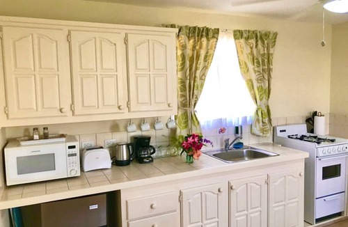 Scarborough Apartment | VILLA MIA with AC & Minutes From Miami Beach