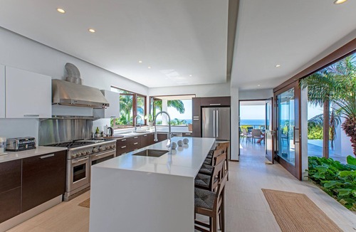 Forest Hills Villa | Villa Sundeck House by Fantasia Villas