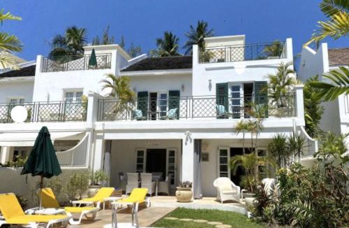 Mullins Villa | Villa Tamarind