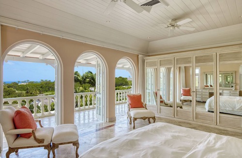 Westmoreland Villa | Waterfalls - 6 bed peaceful and secure luxury