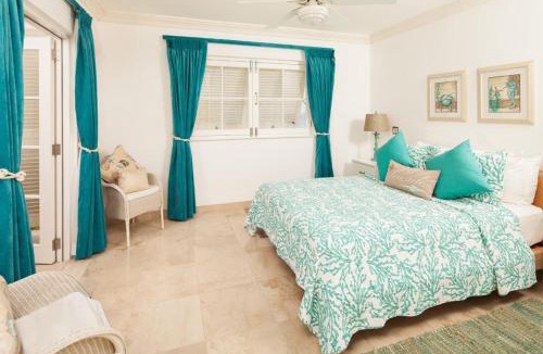 Old Trees Bay Apartment | Waterside 402 by Blue Sky Luxury