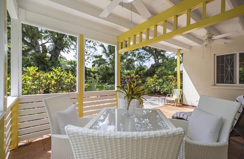 Gibbs Bay Cottage | West Coast Charming 2-bedroom cottage in wonderful Gibbes