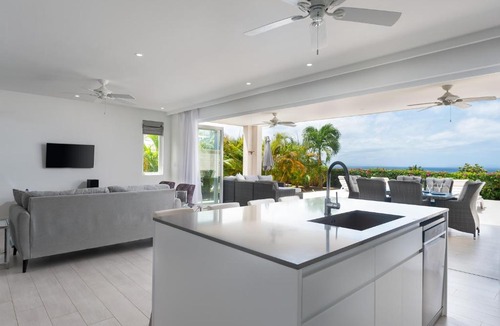 Merlin Bay Villa | Westmoreland Modern sea View Villa with pool