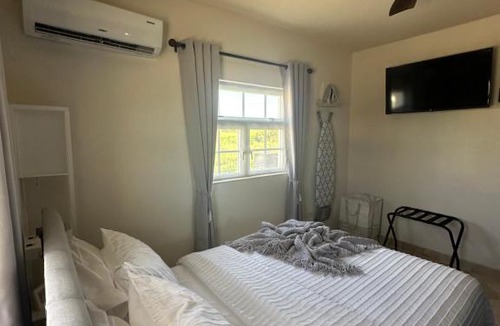 Fortescue Apartment | Windy Bottom