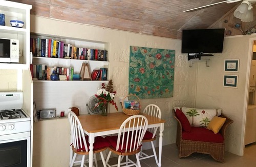 Rockley Cottage | Wonderful 1-bedroom cottage with AC & within walking distance to Rockley Beach