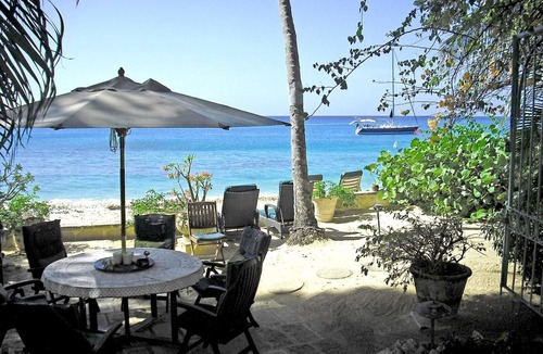 Gibbs Bay Villa | Wonderful 4 Bedroom villa - Gibbs Beach - Great rates offered