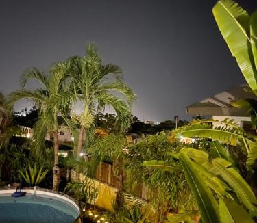 Lodge Hill House | ZenBreak Harbour View 5bd