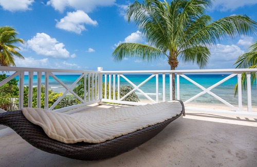 Prospect House | ZenBreak Radwood Villa is a 3 bedroom beachfront home on the West Coast