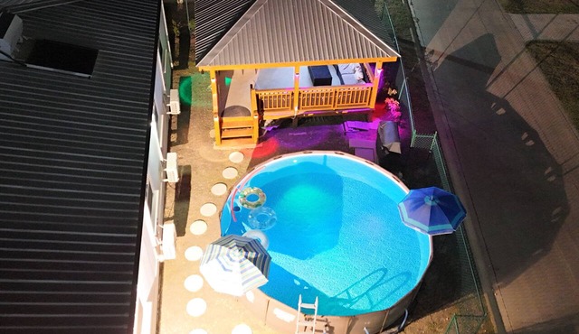 Atlantic Breeze Getaway with Pool in Atlantic Breeze