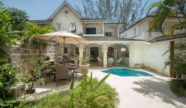 Beachfront Townhouse with Plunge Pool - Waverly House in Gibbes Beach