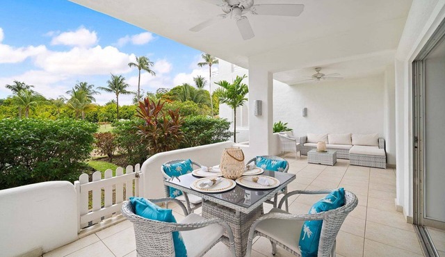 Beachfront with resort pool - Glitter Bay 112 in Porters