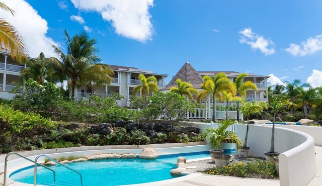 Beautiful Two Bedroom Two Bathroom Apartment in Bridgetown