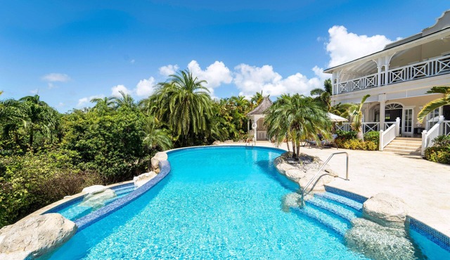 Blue Waters 3BR in Mount Standfast