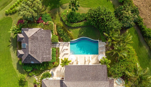 Howzat 4BR in Westmoreland