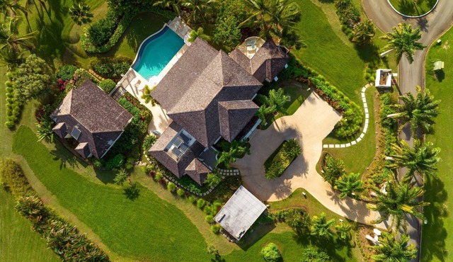 Howzat 6BR in Westmoreland