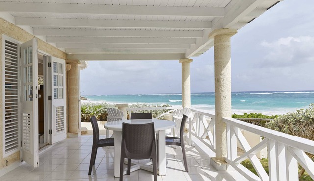 Inchcape Seaside Villas 1 bedroom De Luxe Beachside Villa in Silver Sands