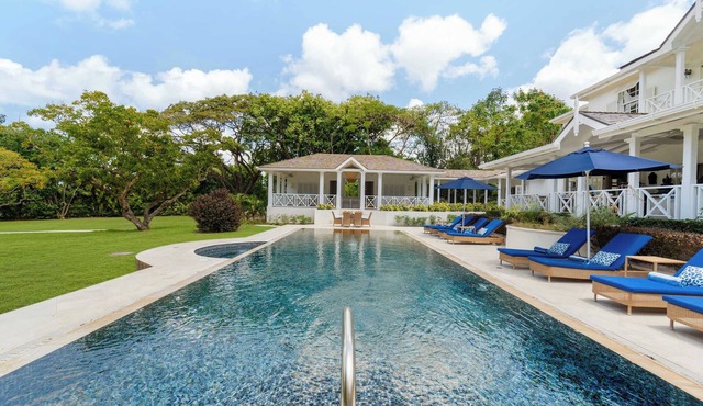 Moon Dance 4BR in Holetown