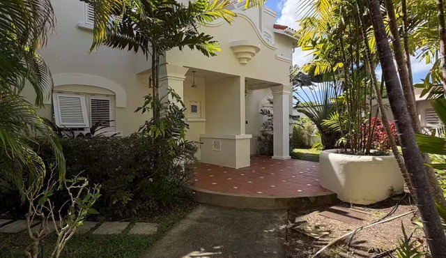 West Coast 5 mins walk to beach 3-bedroom townhome private plunge pool in Porters