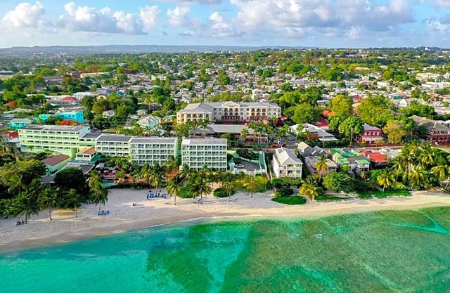 3-Star Hotel ∙ Courtyard by Marriott Bridgetown, Barbados