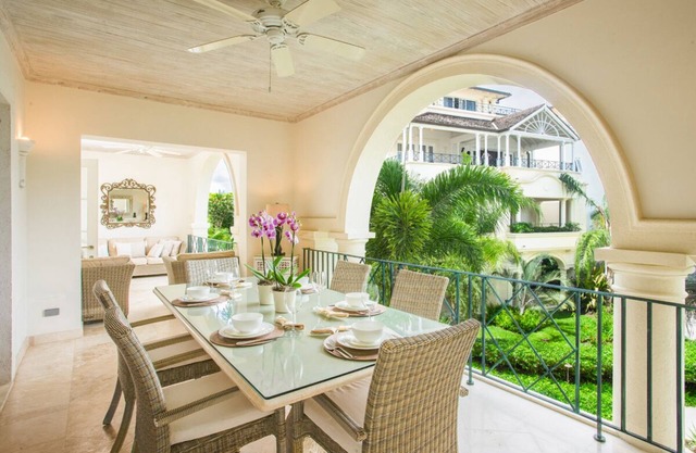Beachfront Caribbean Elegance - Schooner Bay 205 (2 bed)