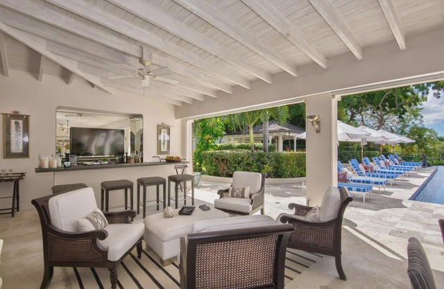 Elegant 7Br Villa with Infinity Edge Pool In Barbados