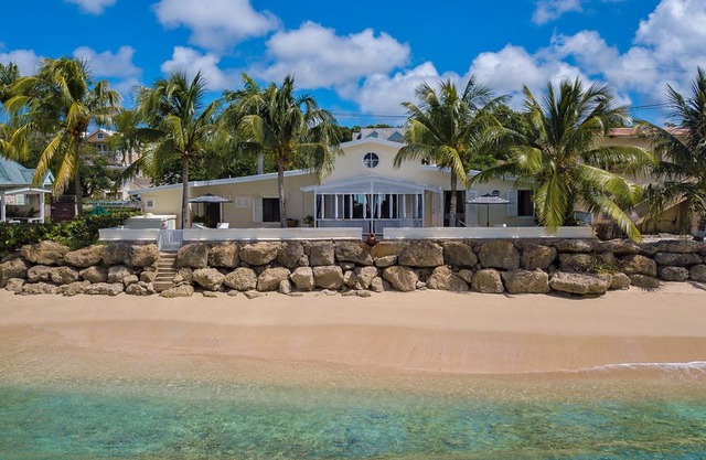 Little Good Harbour House - Beach Front - Located in Fabulous St. Lucy with Private Pool