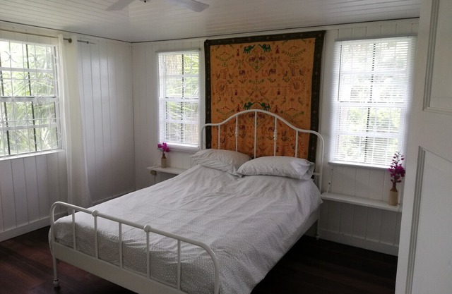 Tree tops two bedroom cottage