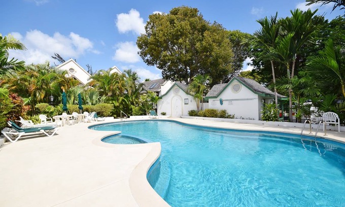 Bridgetown House | 177 m² House ∙ 2 bedrooms ∙ 4 guests