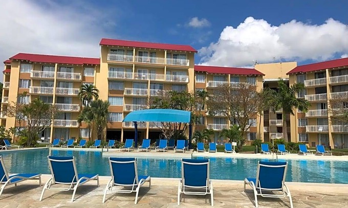St. Lawrence Gap Hotel | 3-Star Hotel ∙ Divi Southwinds Beach Resort