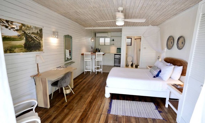 Bathsheba Other | Accommodation ∙ 1 bedroom ∙ 2 guests