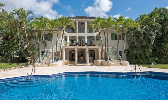 Halcyon Heights House | Aliseo · Stunning & Rare Ultra Luxury Beachfront Villa