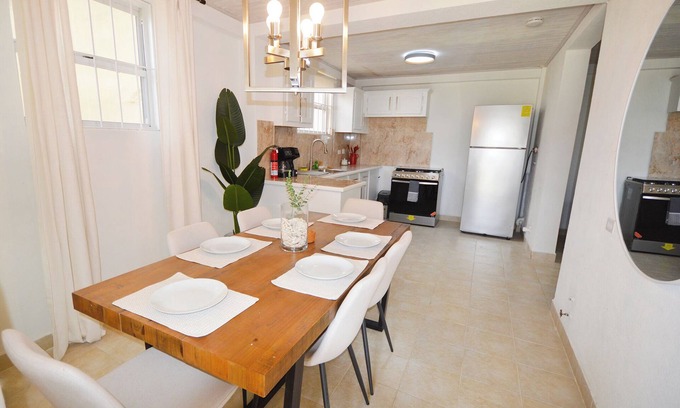 Douglas Apartment | Bajan Breeze 3-bedroom apartment 15 minutes walk to the beach