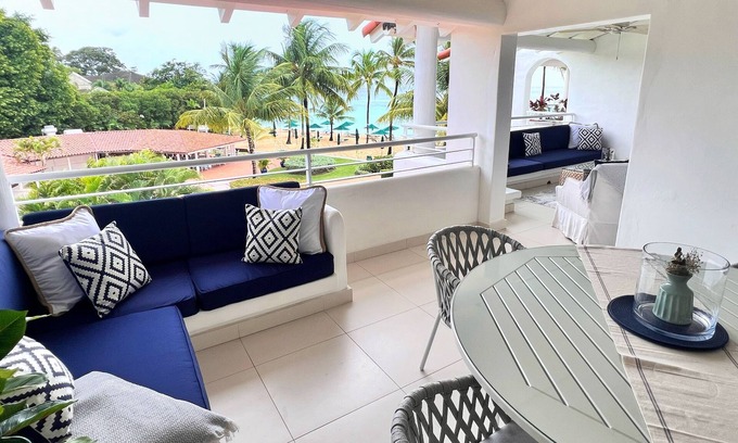 Folkestone Apartment | Beachfront Luxury Apartment West Coast with Incredible Ocean Views