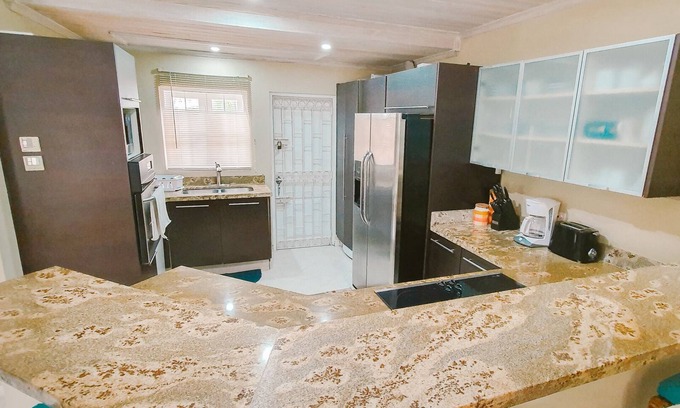 Porters Villa | Beautiful Villa at Porters Gate