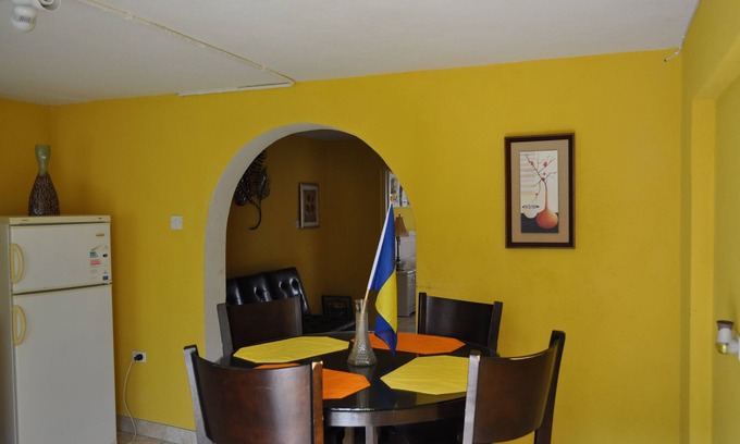 Providence Apartment | Cozy One Bedroom Apartment In Paradise