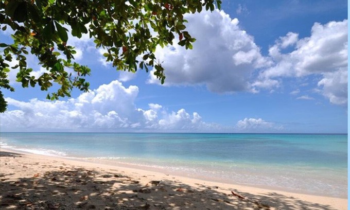 Fitts Village House | Elegant, comfortable Beach-Townhouse, 2 Bedroom, Pool